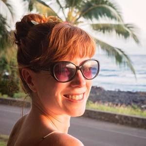 Meet your Posher, Carrie